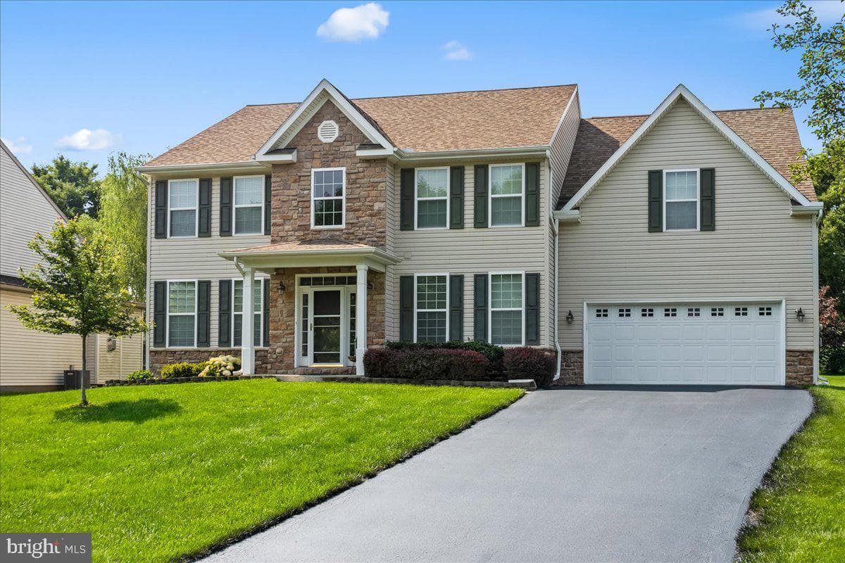 211 White Oak Circle photo 54