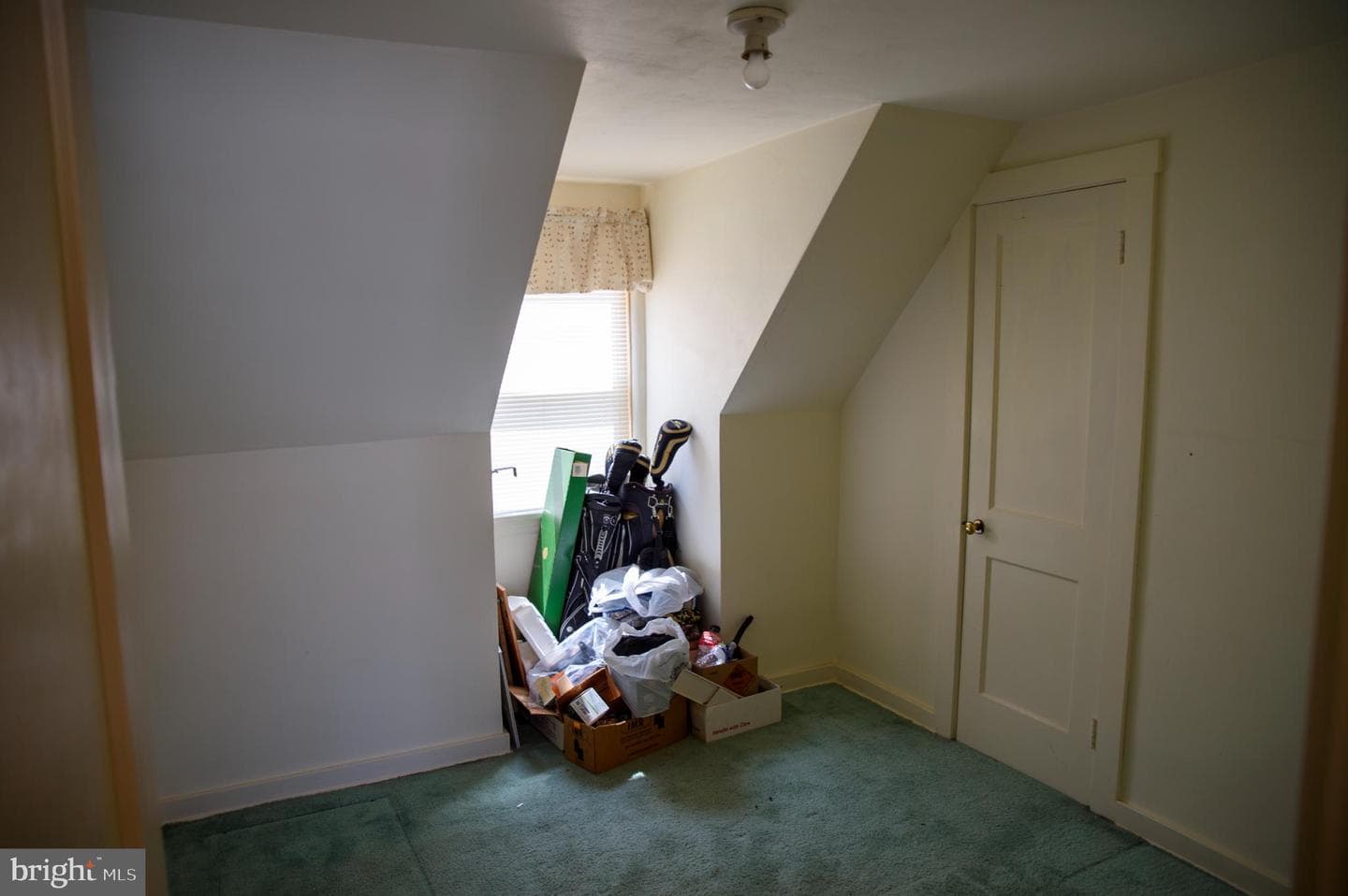 7 Ridge Avenue photo 32