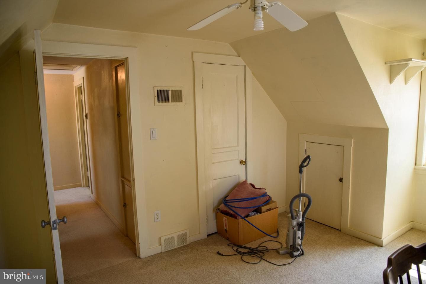 7 Ridge Avenue photo 36