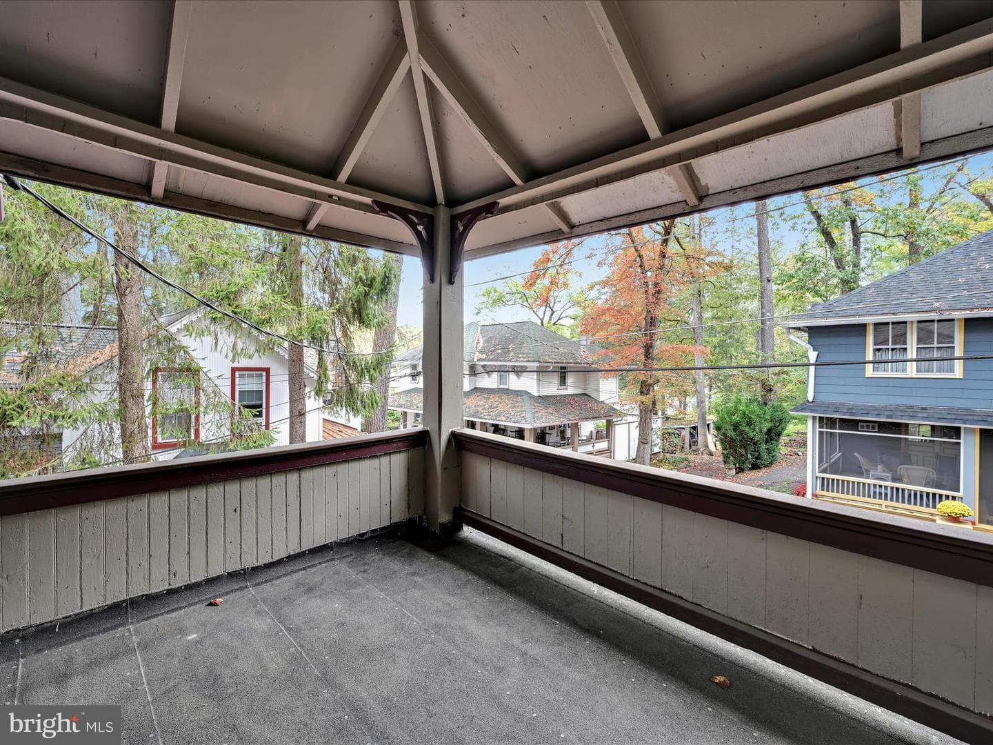 303 2nd Street photo 32