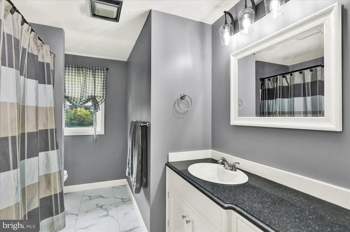131 Distillery Road photo 11