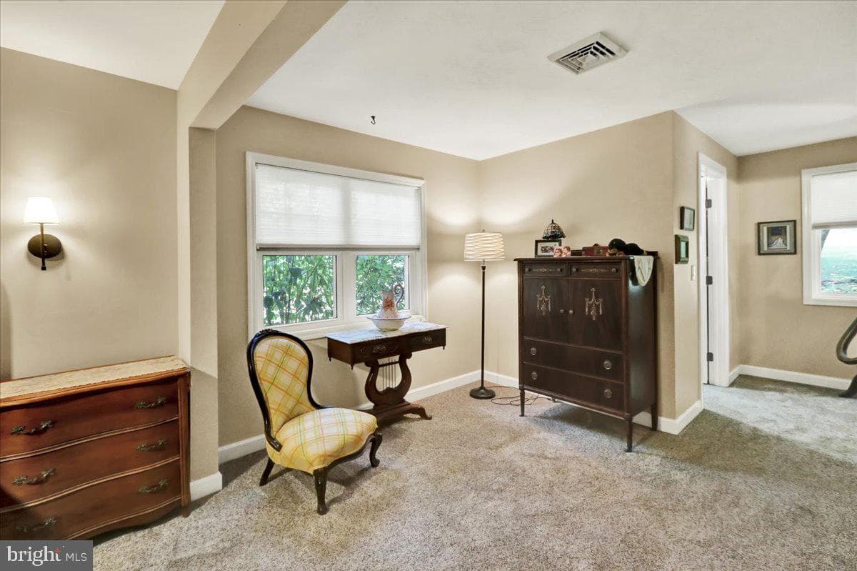 131 Distillery Road photo 15