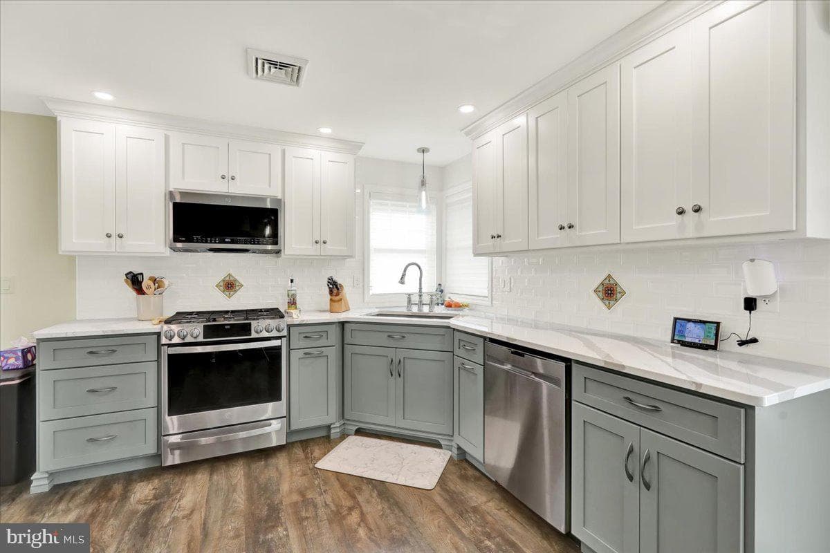 131 Distillery Road photo 5