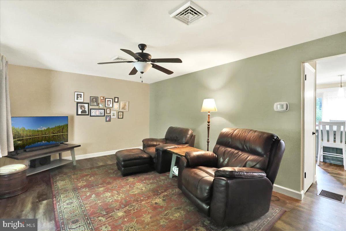 131 Distillery Road photo 8