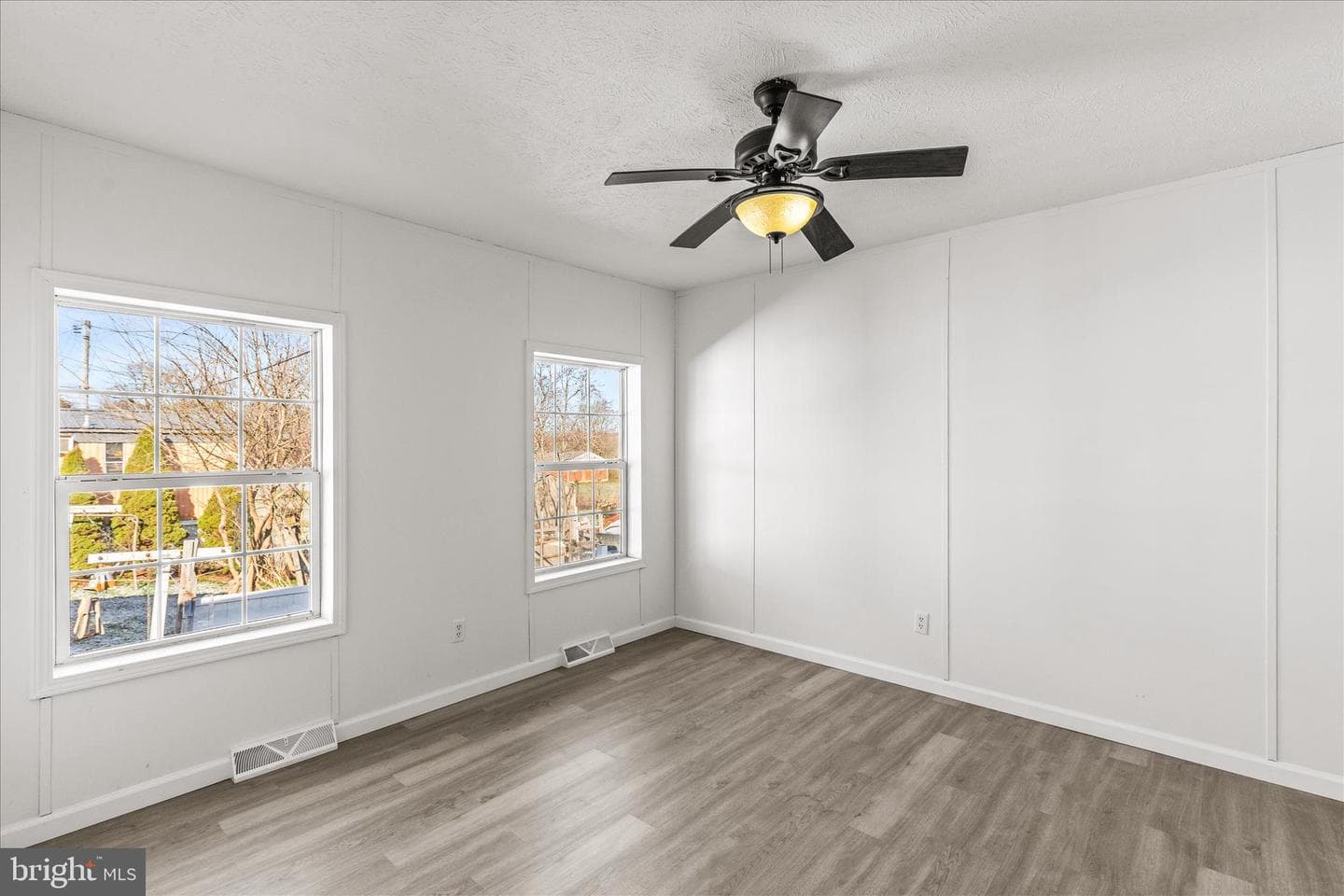 10 Ridgeview Park photo 16