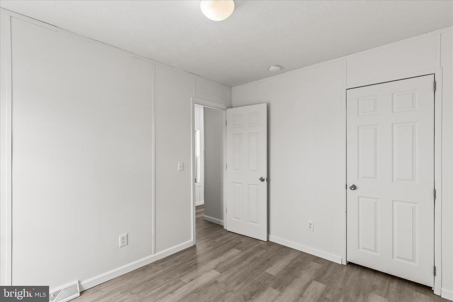 10 Ridgeview Park photo 21