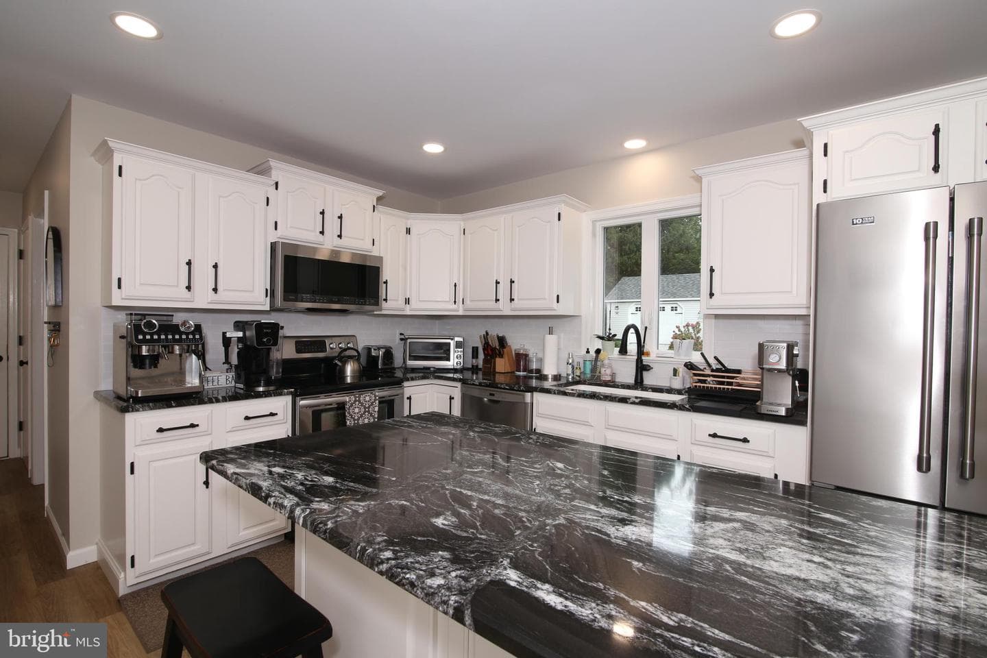 1614 Greenwood Drive photo 13