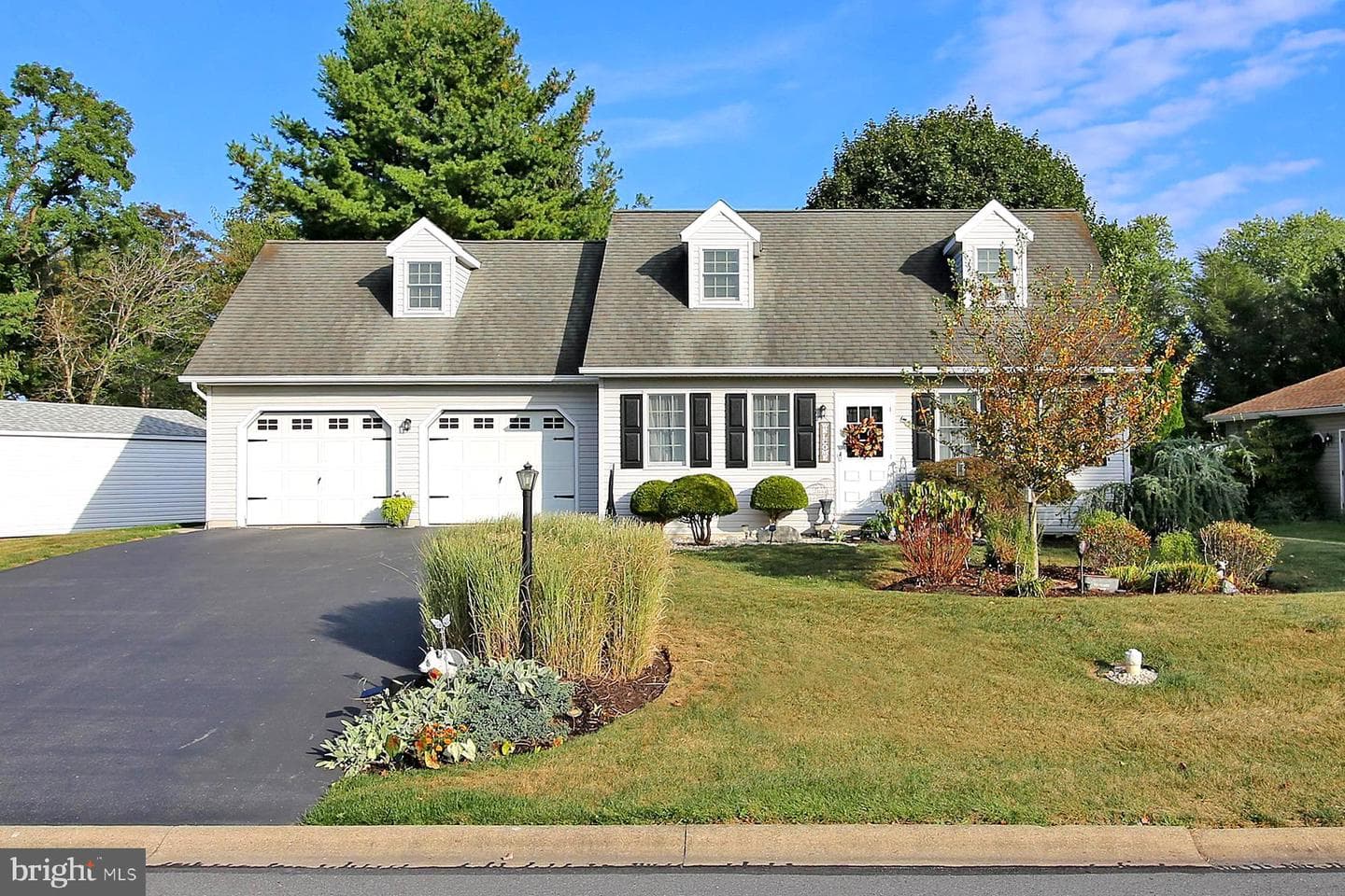 1614 Greenwood Drive photo 3