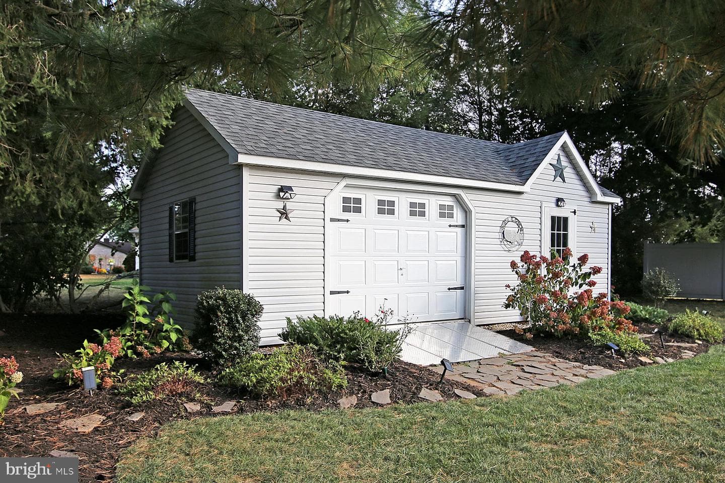 1614 Greenwood Drive photo 35