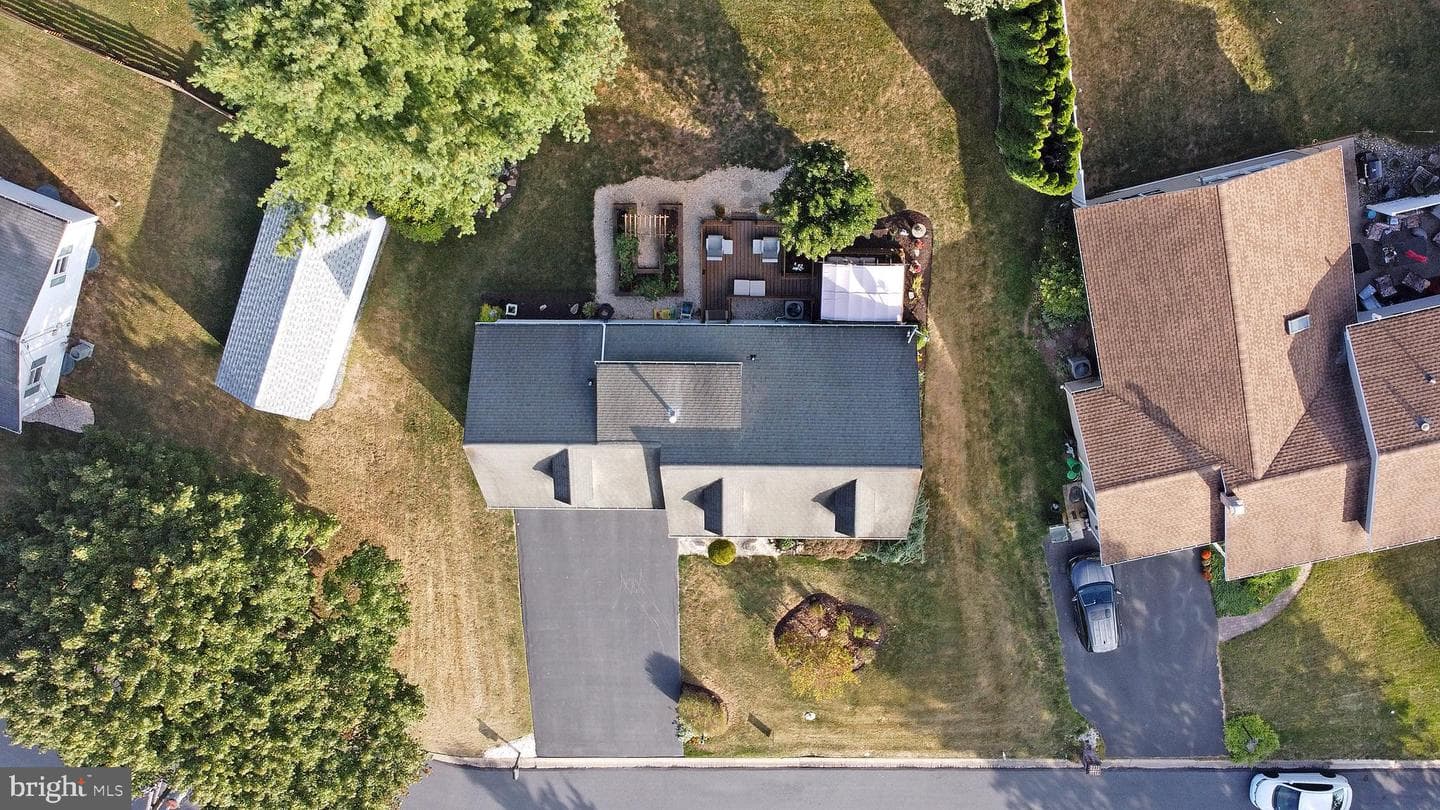 1614 Greenwood Drive photo 45