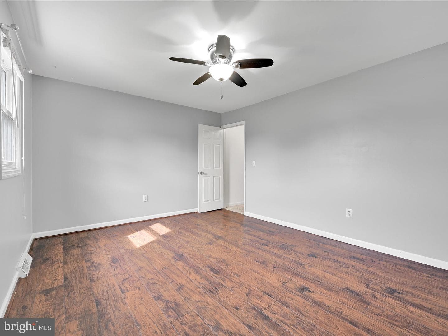 2140 Walnut Street photo 20