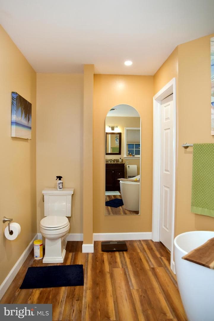 1596 Colonial Circle photo 54