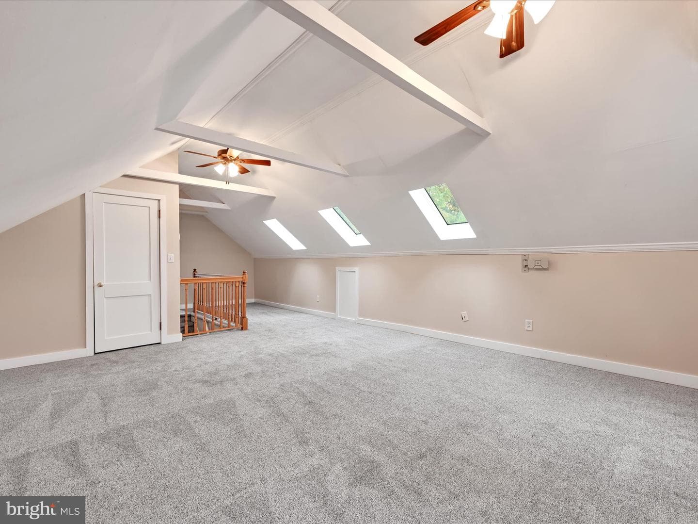 37 Willow Avenue photo 19