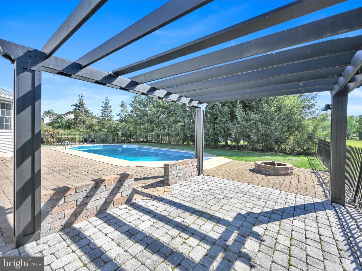 47 Eastfield Drive photo 32
