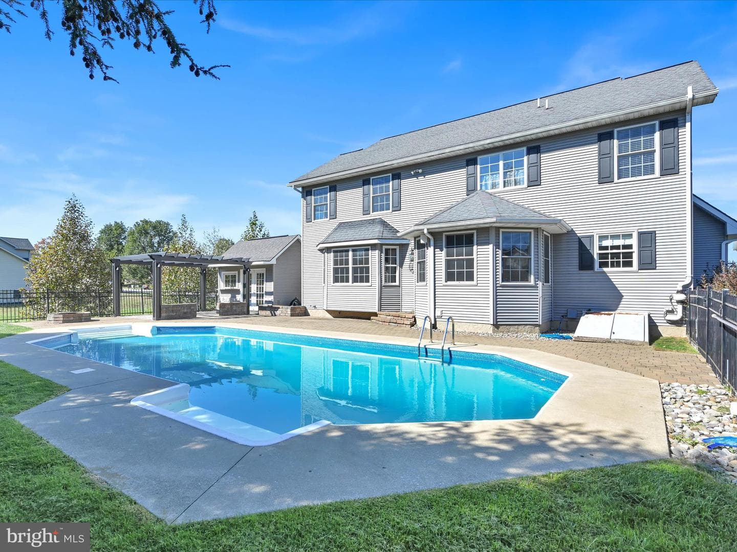 47 Eastfield Drive photo 36