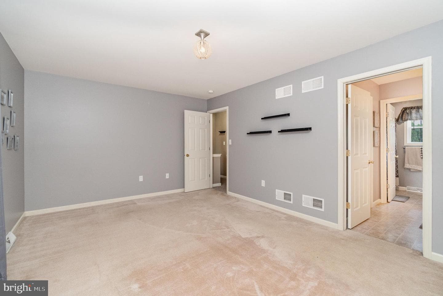 315 Pamela Lane photo 15