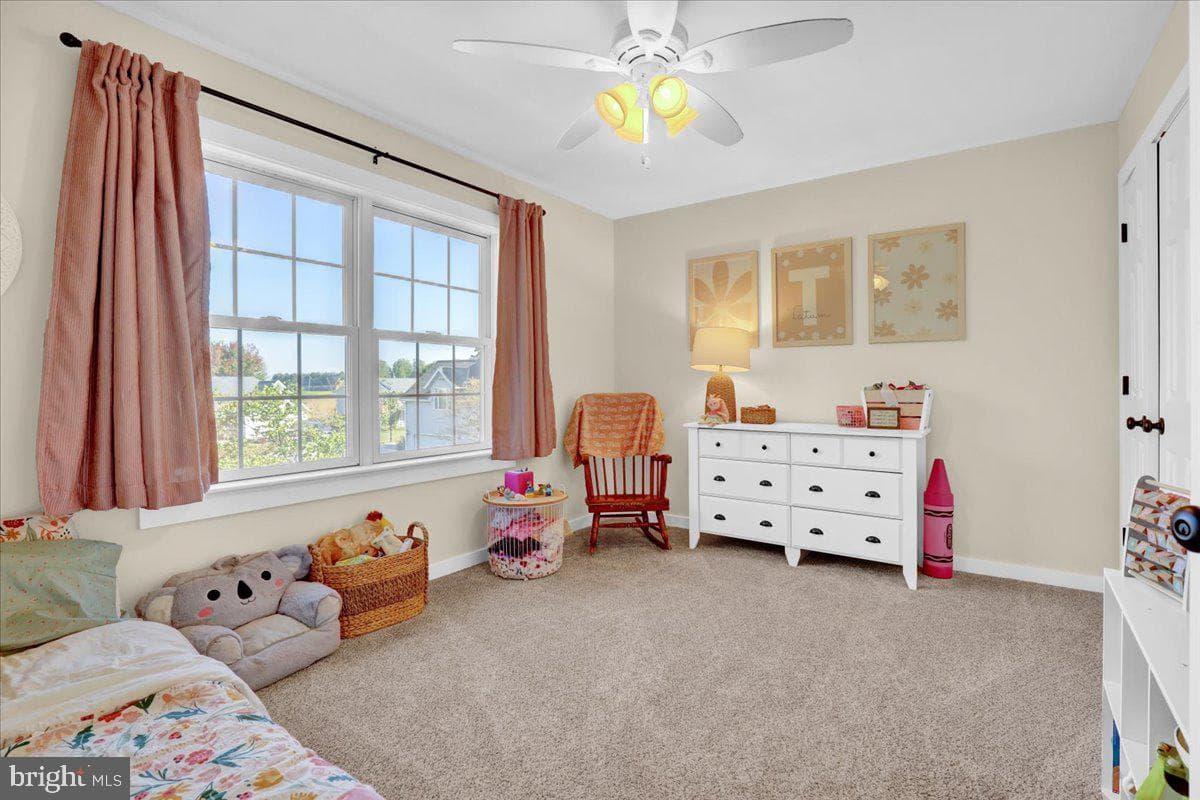 10 Manor Drive photo 31