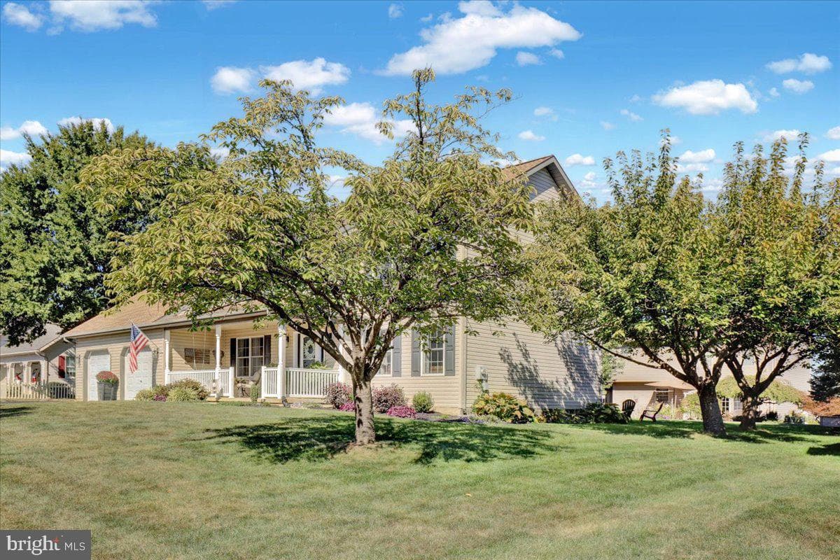 10 Manor Drive photo 47