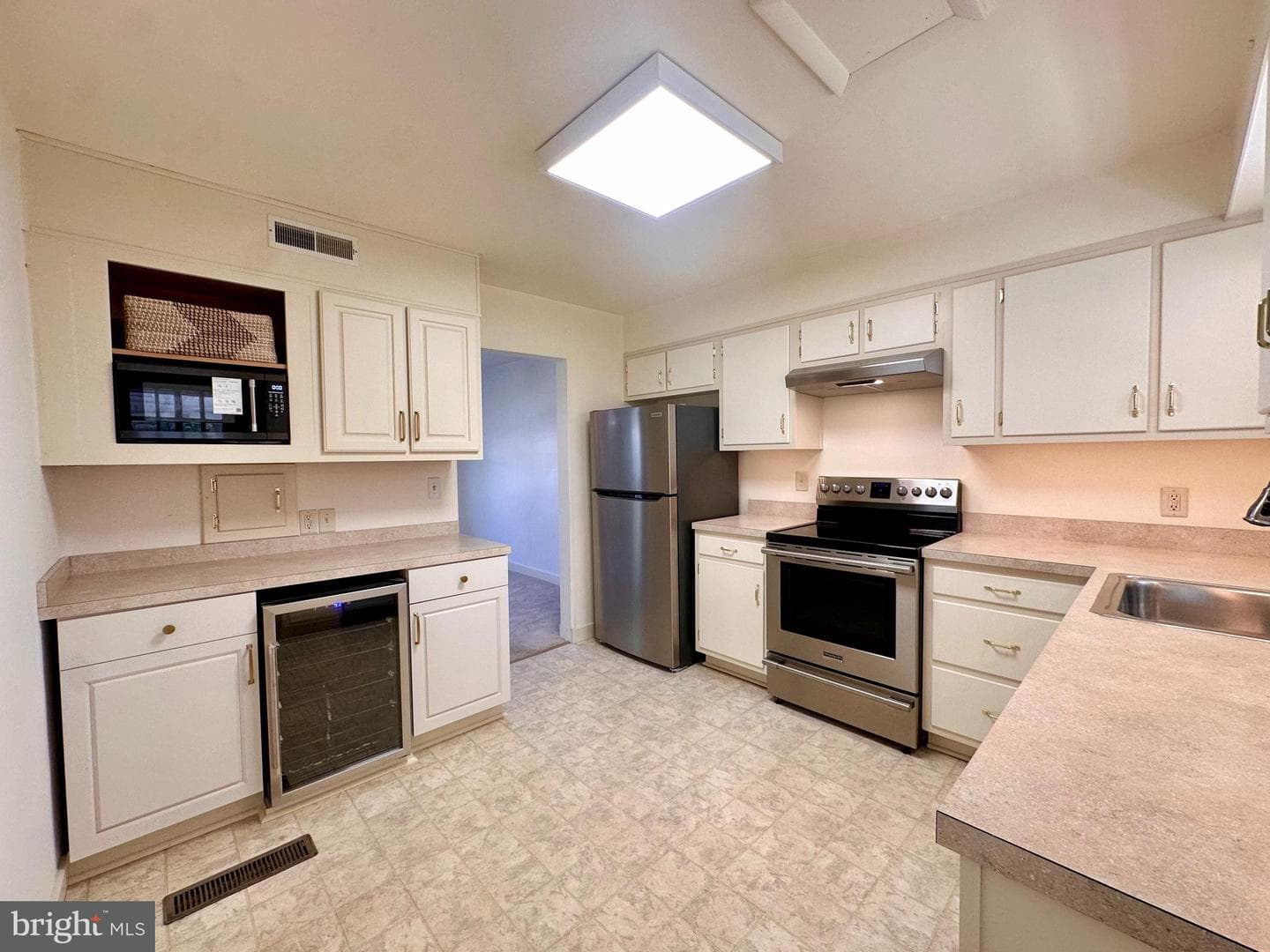 512 Park Drive photo 16