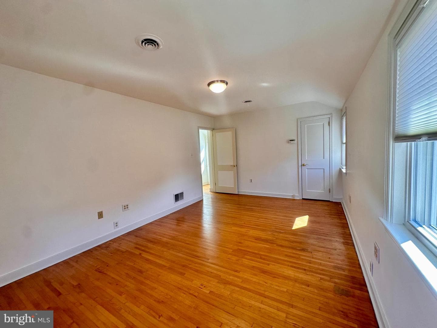 512 Park Drive photo 27