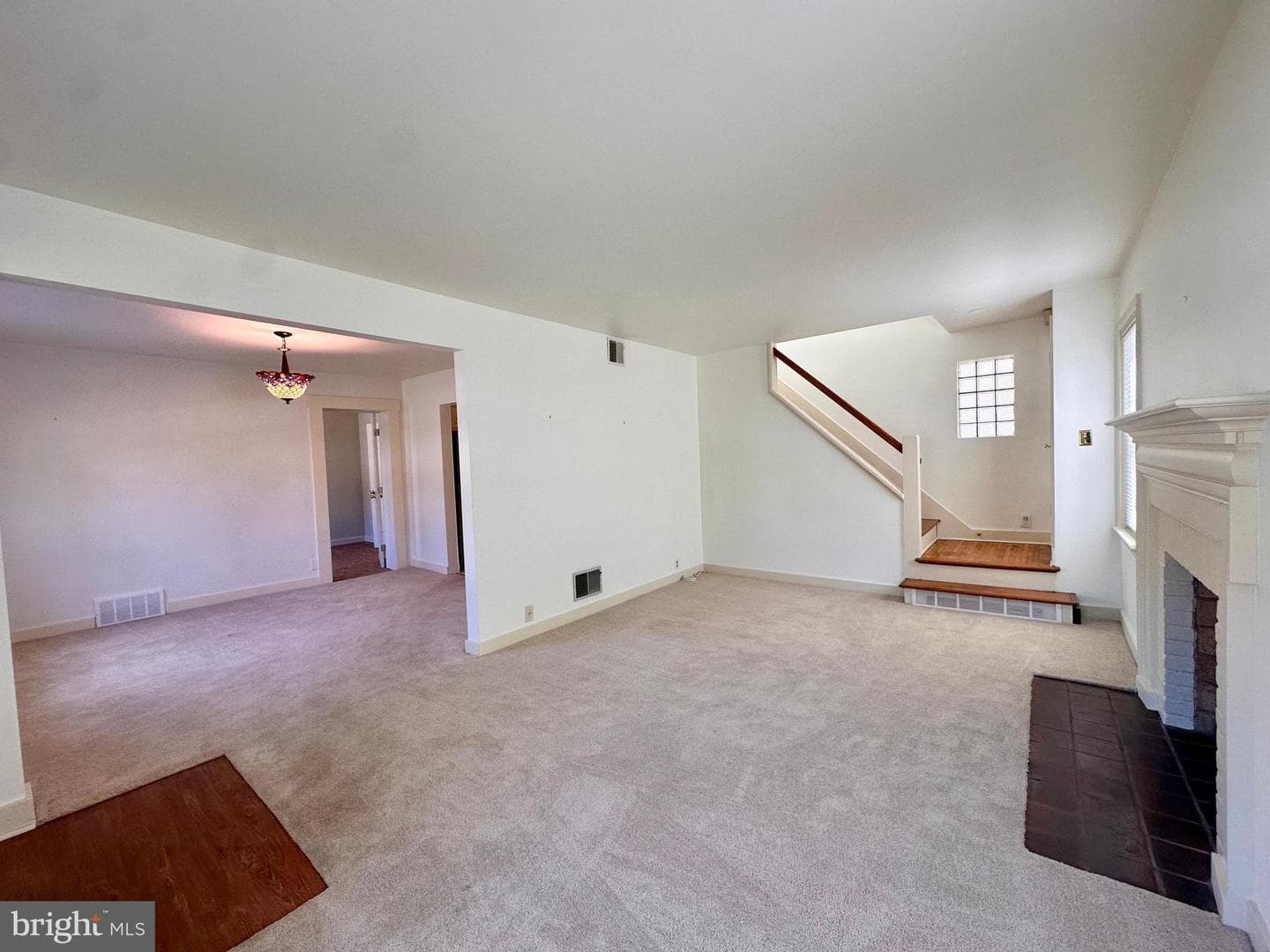 512 Park Drive photo 4