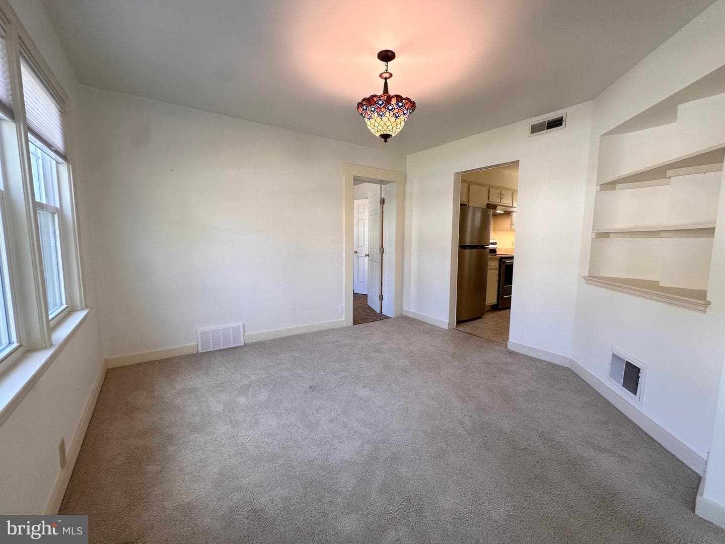 512 Park Drive photo 7
