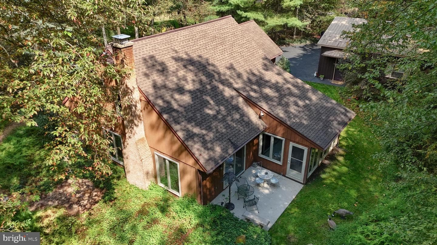 903 Tulip Tree Drive photo 46