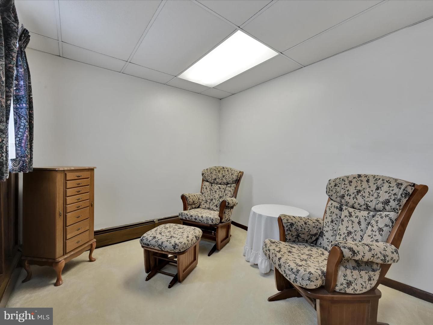 140 N Railroad Street photo 20