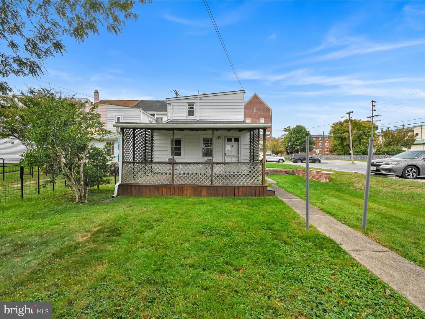 140 N Railroad Street photo 35