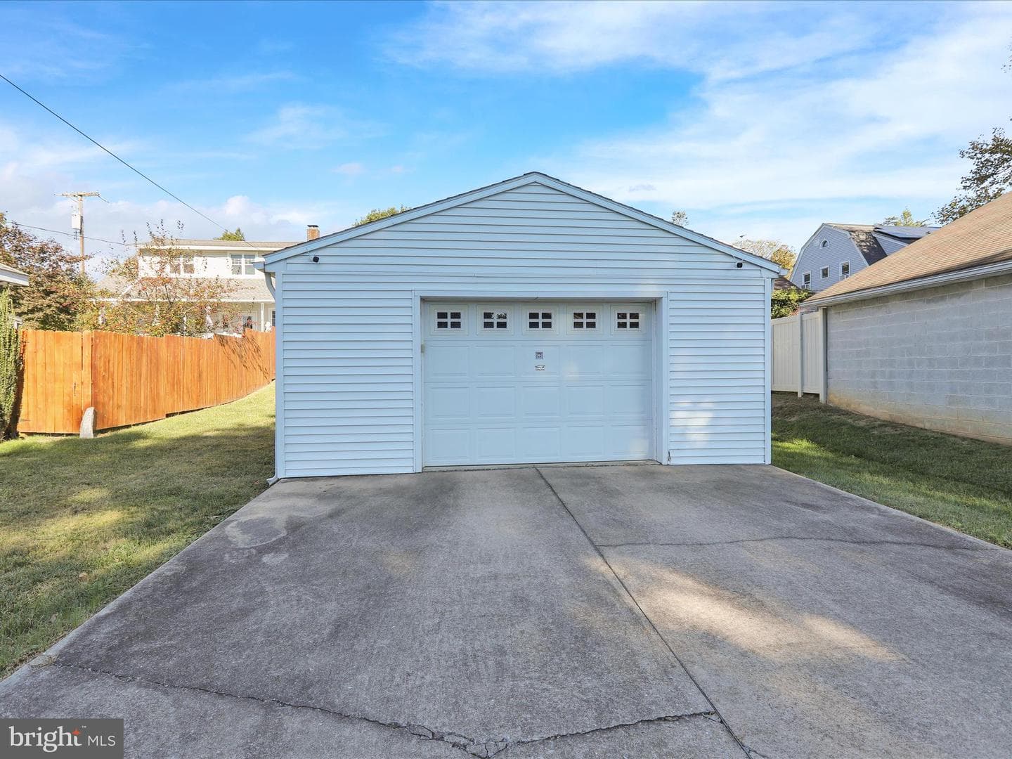1410 Oak Street photo 31