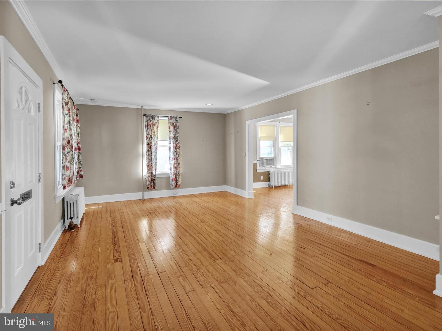 1410 Oak Street photo 6