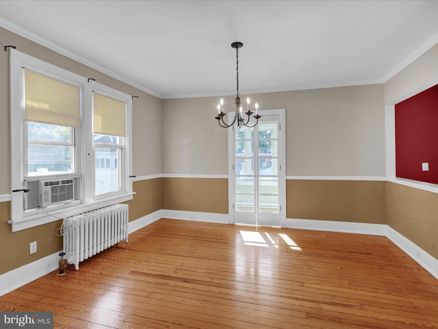 1410 Oak Street photo 8