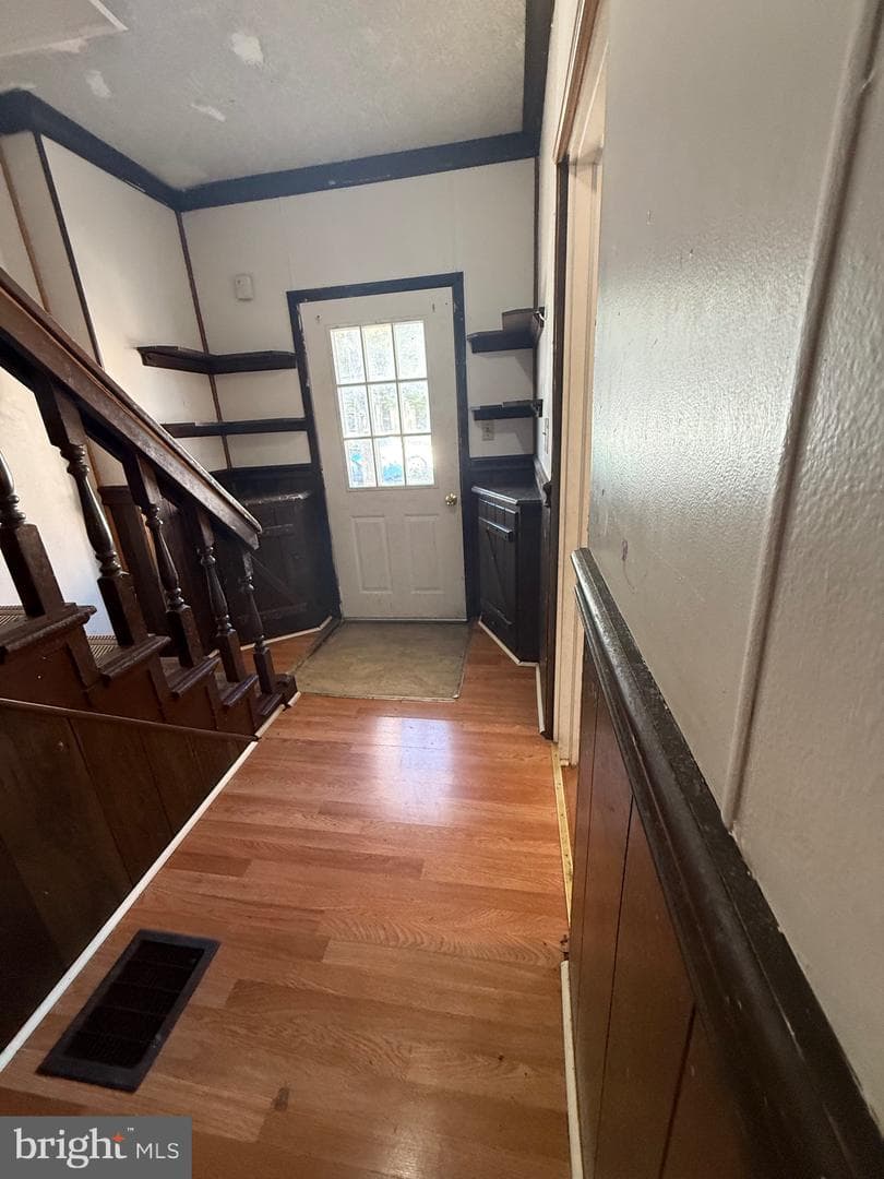 612 Walnut Street photo 2
