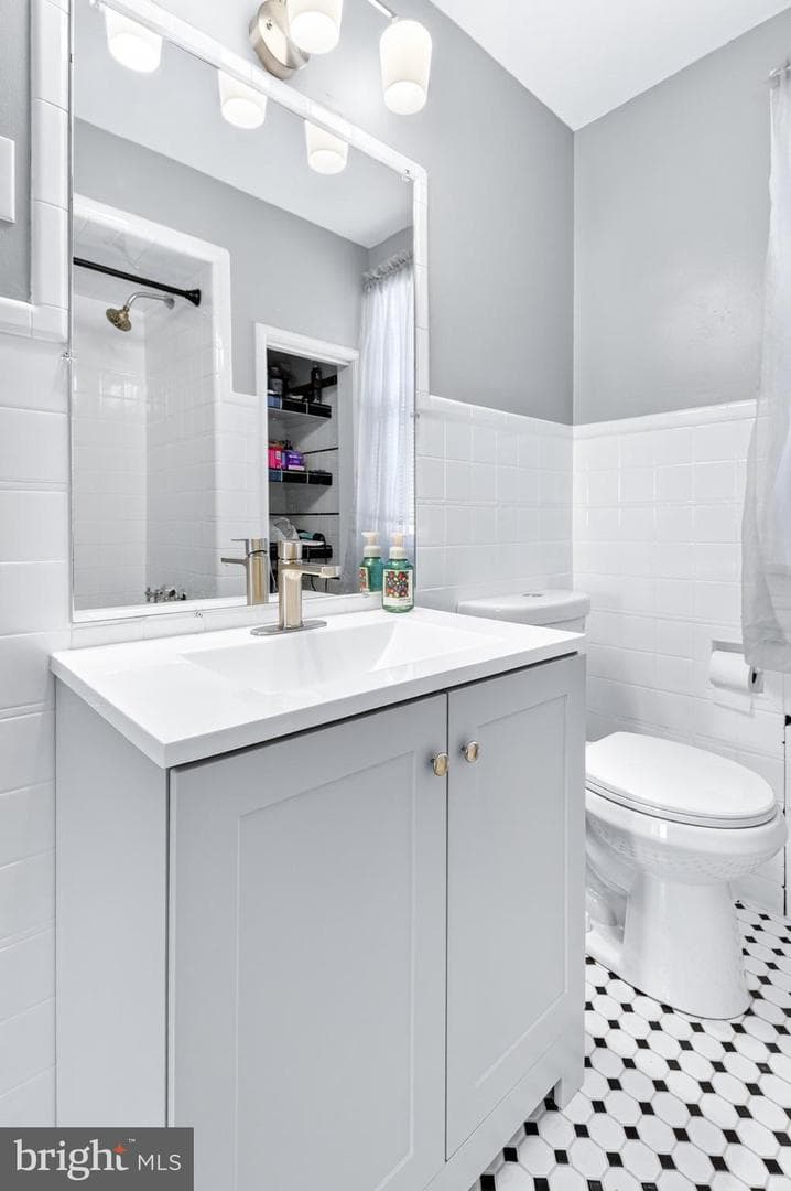 1025 Cornwall Road photo 20