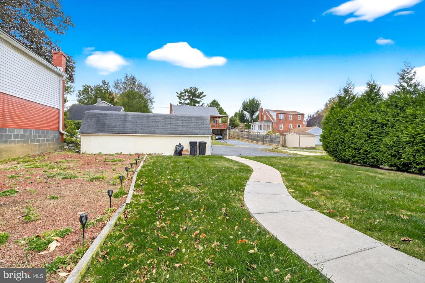 1025 Cornwall Road photo 31