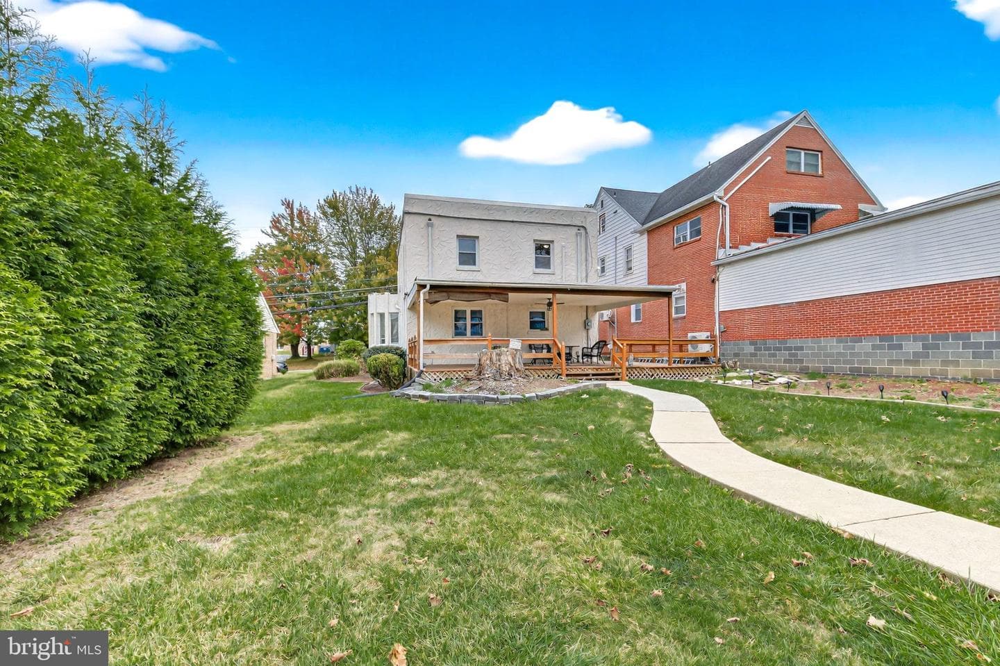 1025 Cornwall Road photo 32