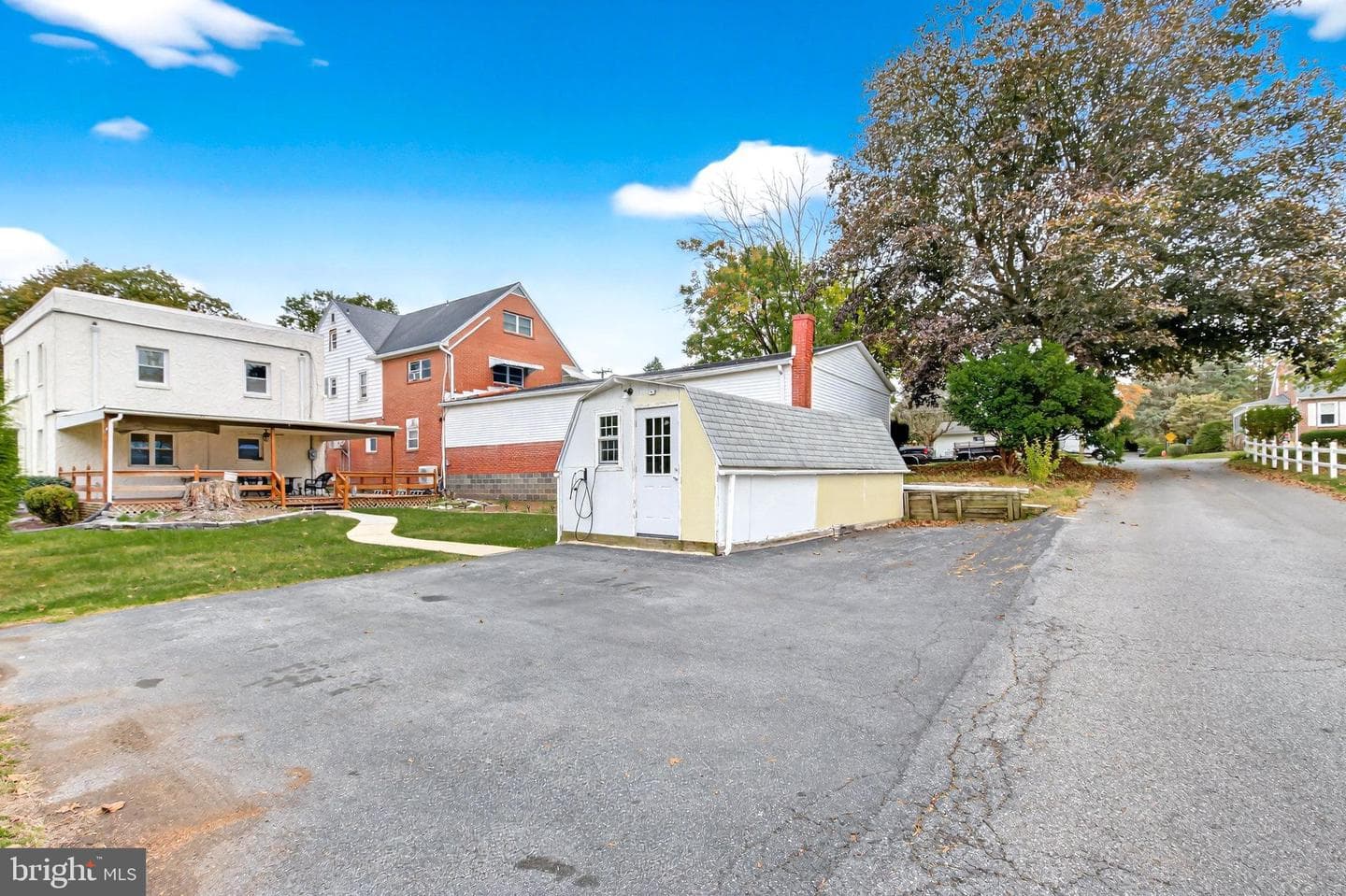 1025 Cornwall Road photo 34