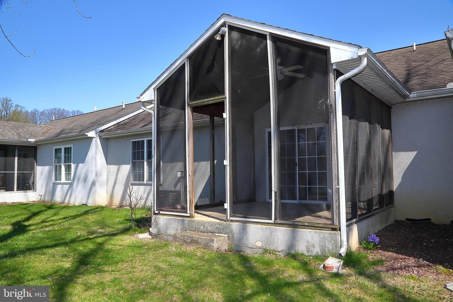597 Blueberry Lane photo 6