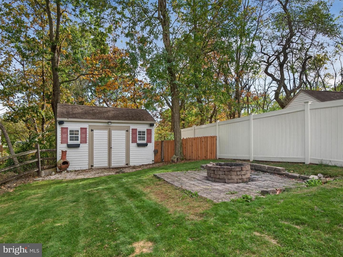 14 Firefly Drive photo 38