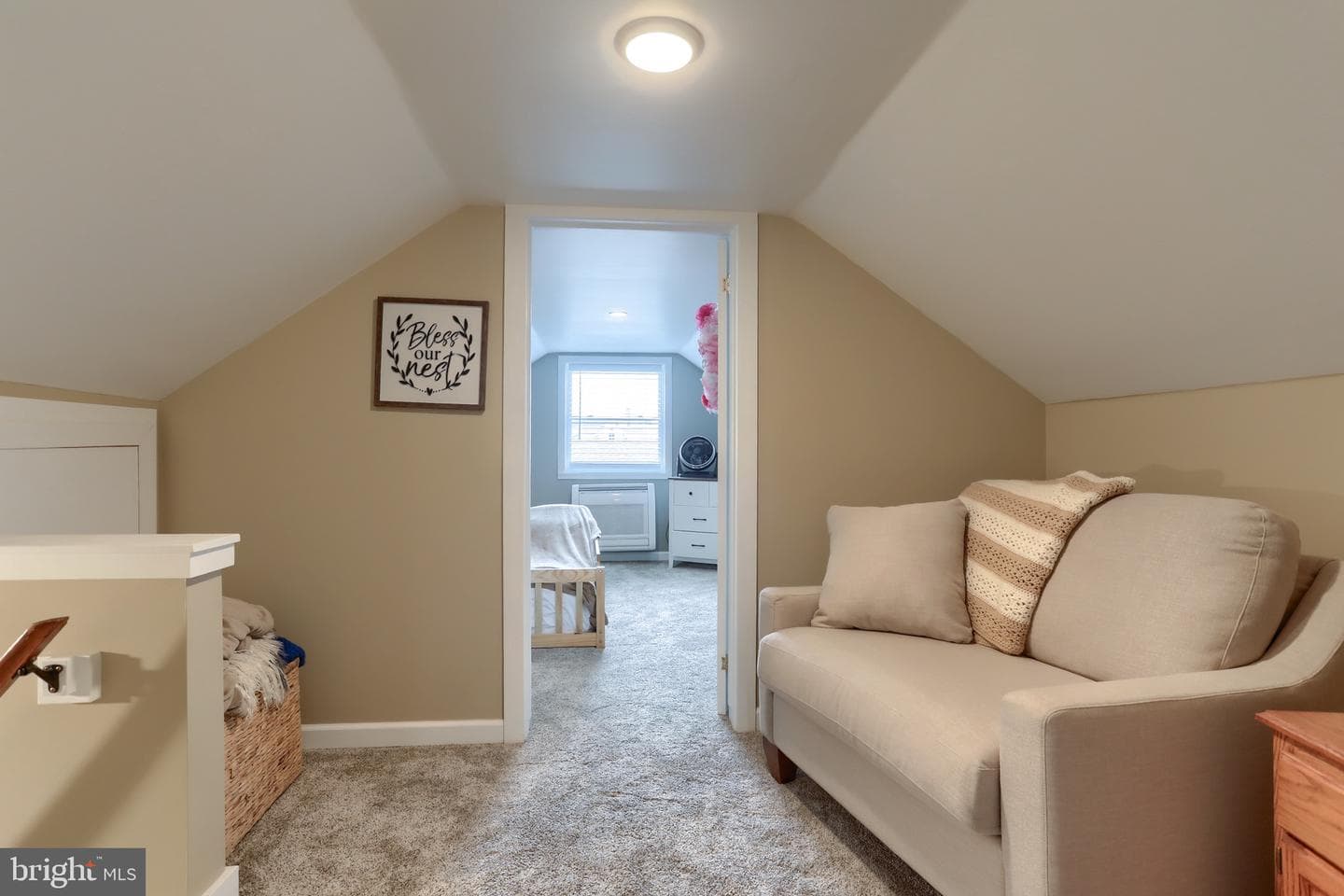 116 W Washington Avenue photo 33
