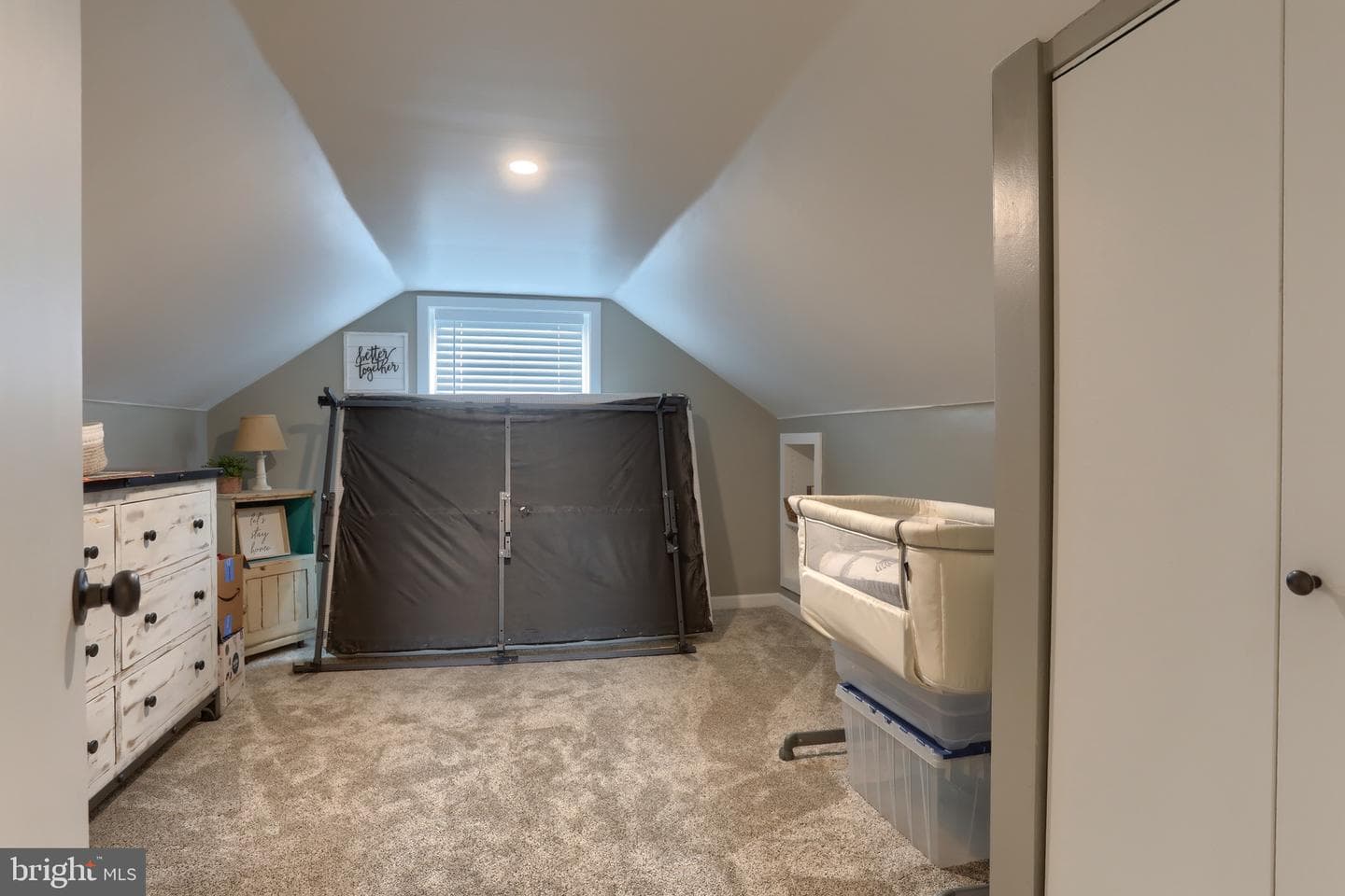 116 W Washington Avenue photo 34