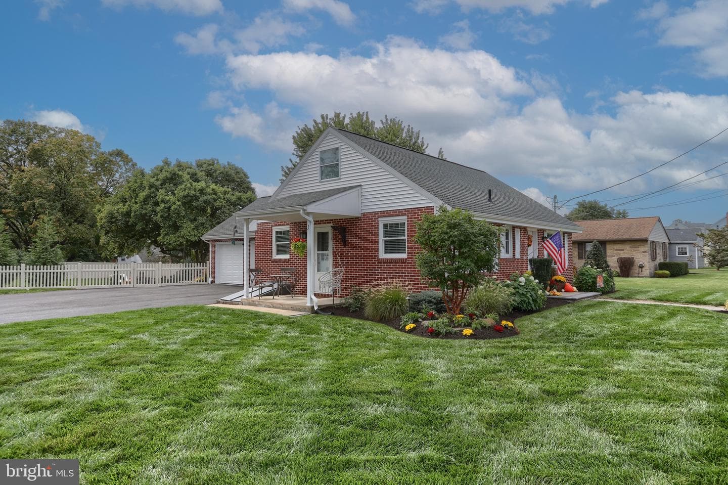 116 W Washington Avenue photo 36
