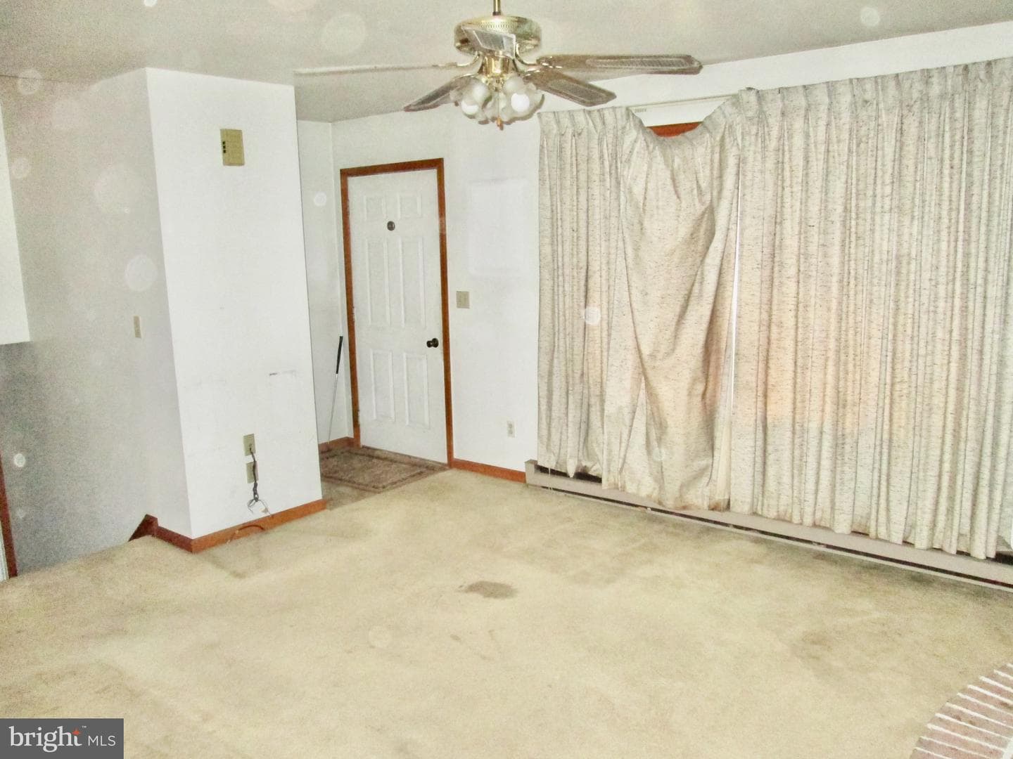 409 E Rosebud Road photo 11