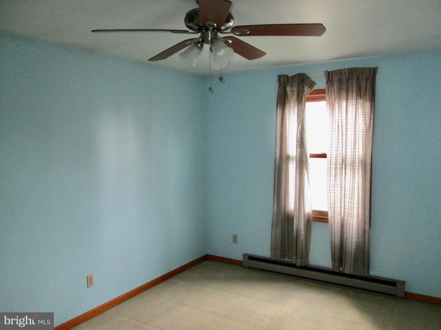 409 E Rosebud Road photo 18