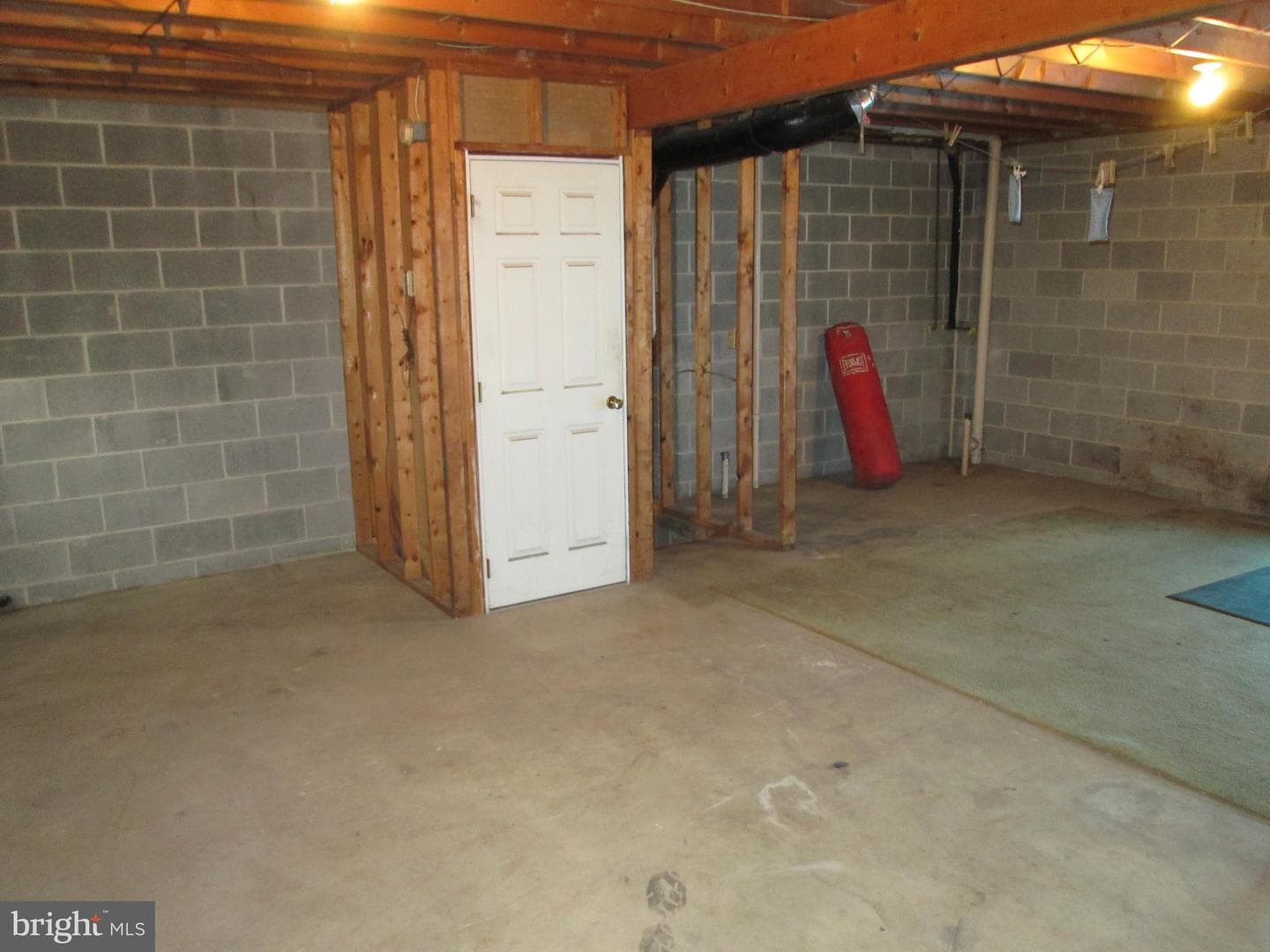 409 E Rosebud Road photo 25