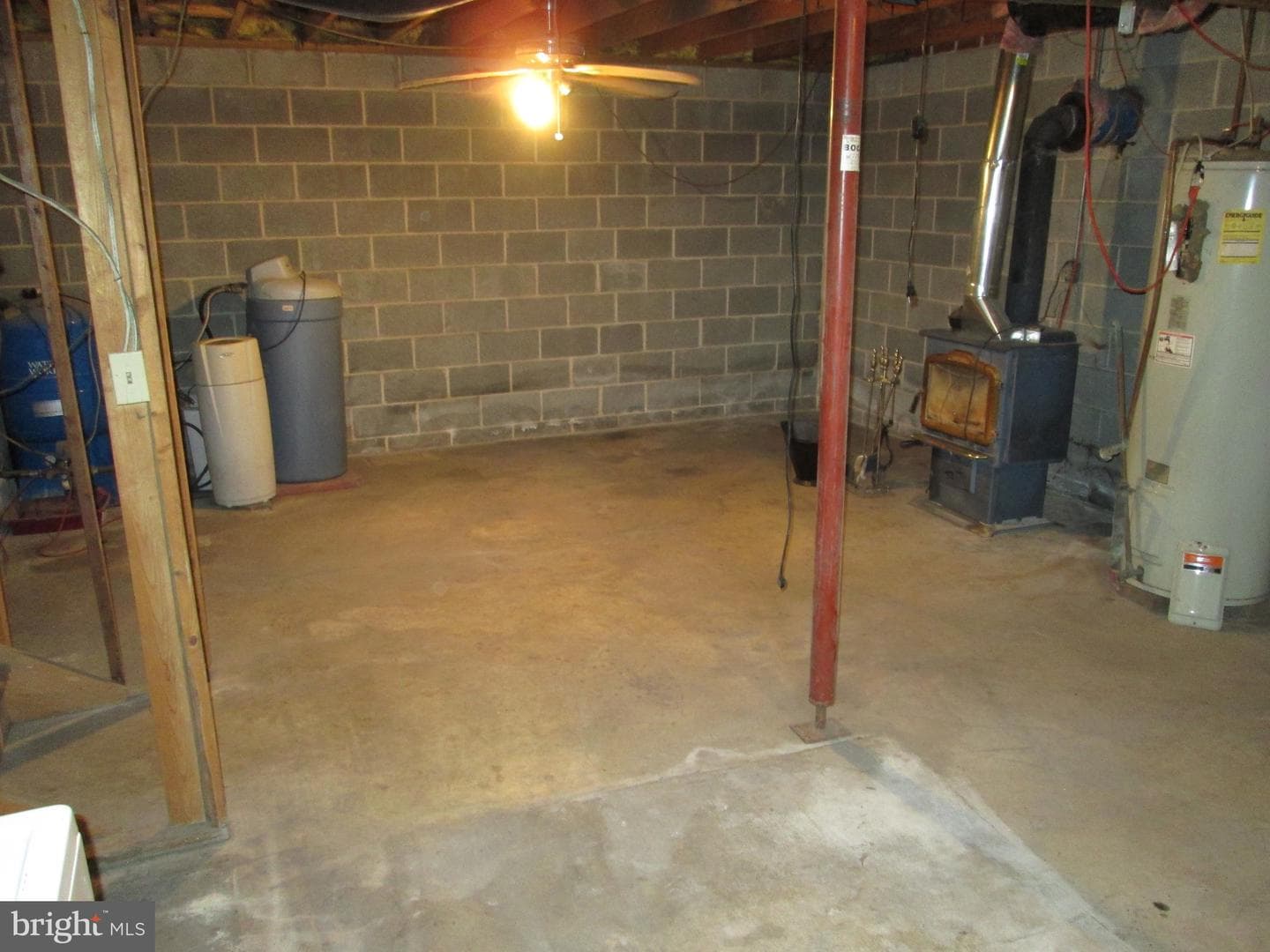 409 E Rosebud Road photo 30