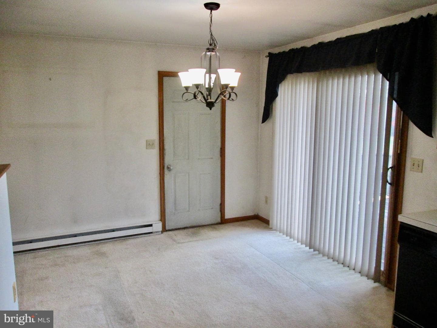 409 E Rosebud Road photo 7