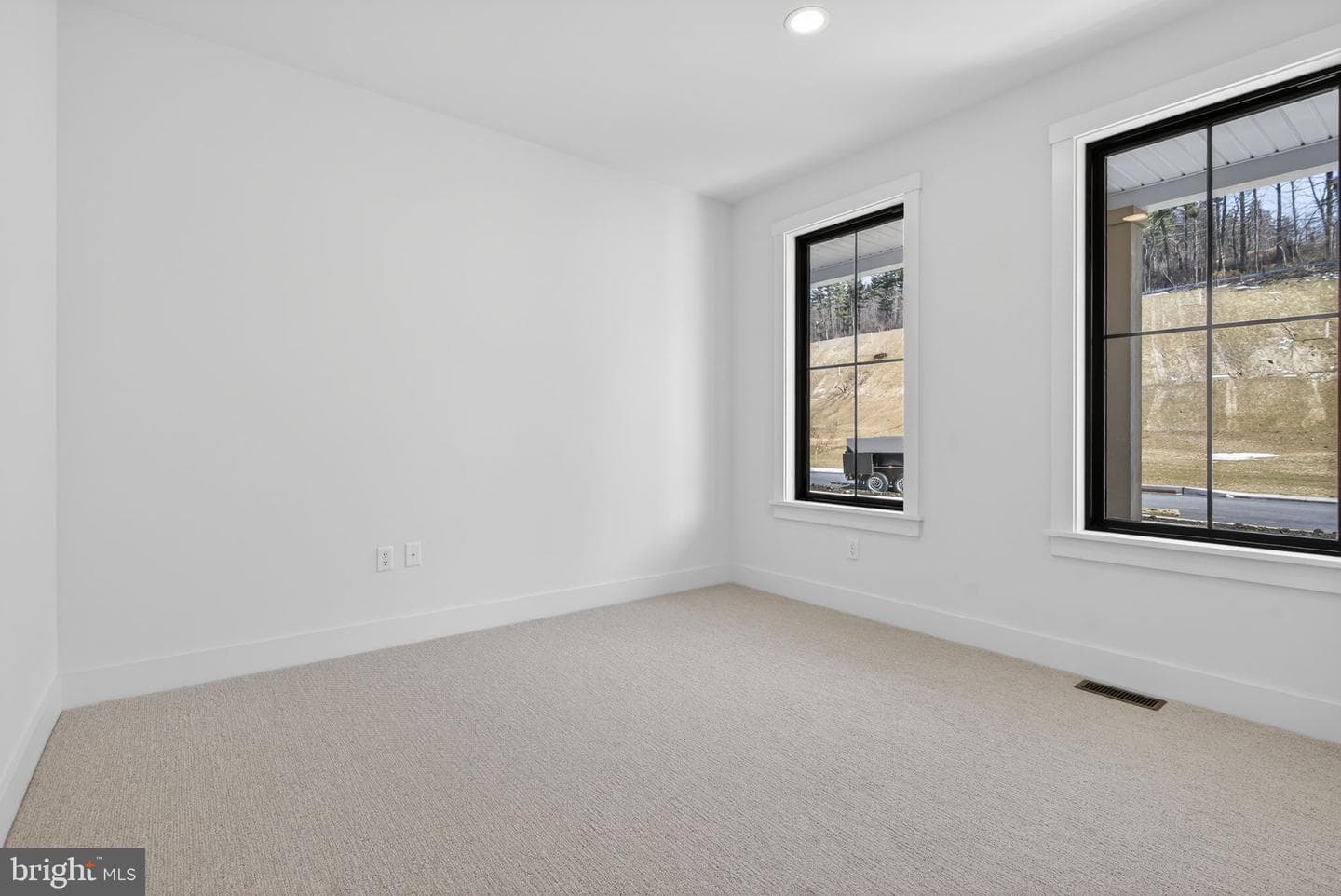 407 Cannon Way photo 40