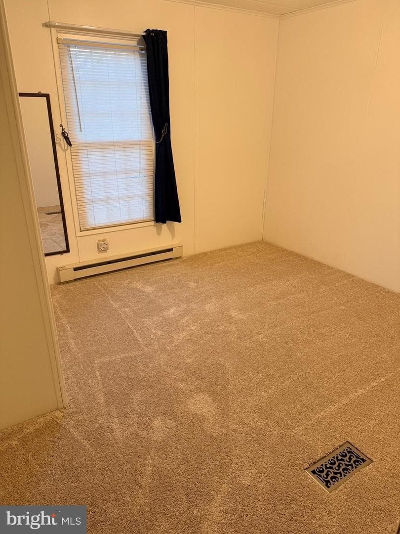303 Maple Ave Tp-0211 photo 13