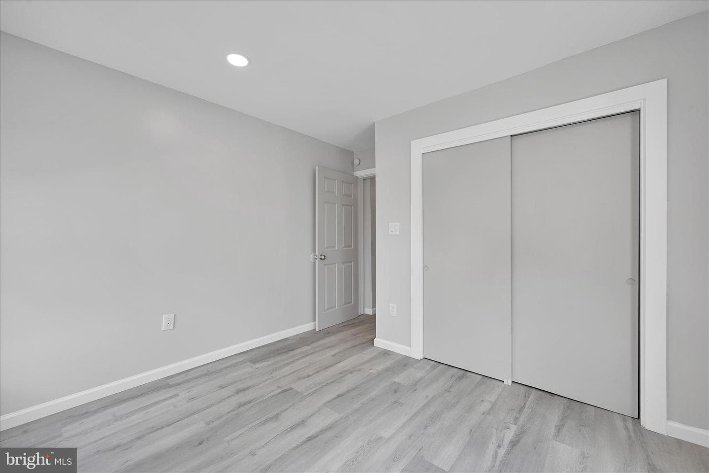 1074 E Main Street photo 22